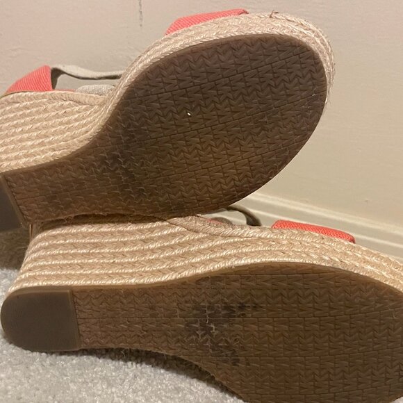Michael Kors Tangerine & Tan Platform Sandals - Picture 6 of 6